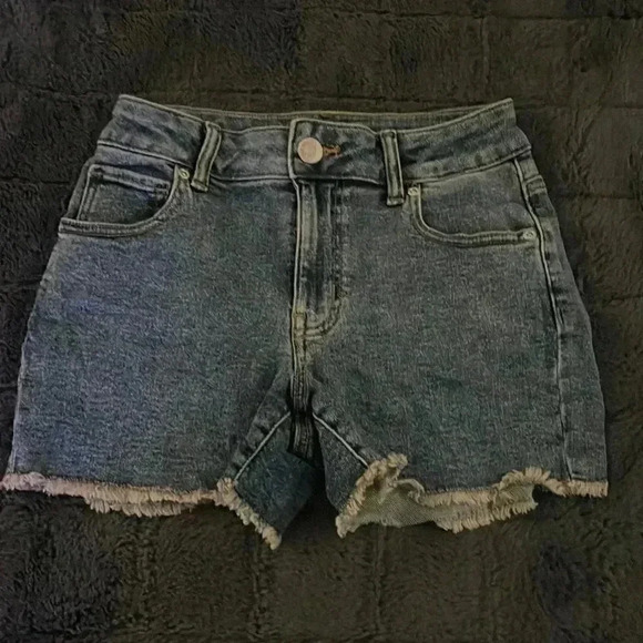 💛 Maurices vintage denim shorts jean. Size 0  High Rise - Picture 1 of 8